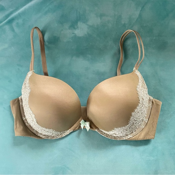 Victoria’s Secret Very Sexy Push-Up 36D - Picture 1 of 7